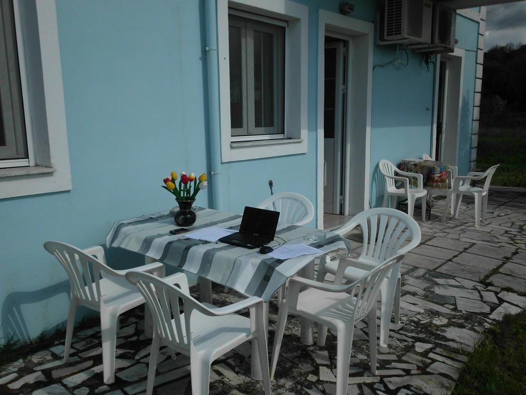 Appartement Tom'S House à Skriperon Extérieur photo