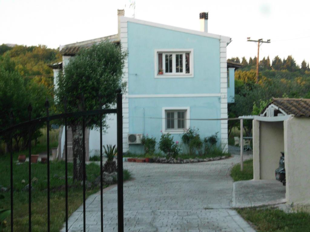 Appartement Tom'S House à Skriperon Extérieur photo